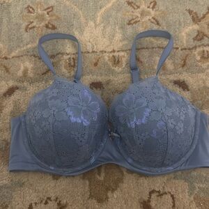 Victoria’s Secret lined Demi blue lace 36D
